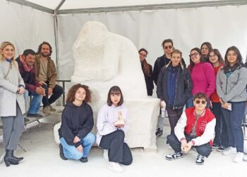 I ragazzi del “Pantini Pudente” realizzano un “satiro pensante” per il Fiabosco