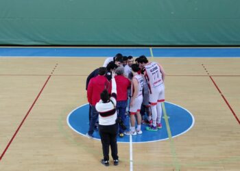 L’Unibasket chiude con il sorriso: Roseto battuto 82 a 70