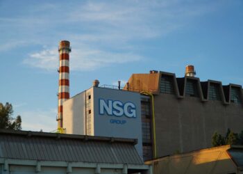 Nuova insegna Pilkington Nsg