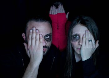 Dalla collaborazione tra Red Sky e I Malati Immaginari nasce “Senza Maschera”