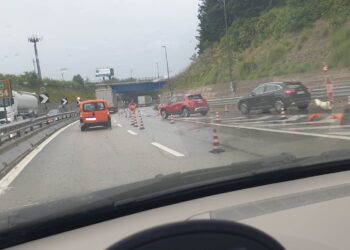 «A14, per noi automobilisti è slalom tra cantieri. Ai caselli i pericoli maggiori»
