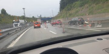 «A14, per noi automobilisti è slalom tra cantieri. Ai caselli i pericoli maggiori»