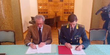 Furbetti e politiche sociali, Paolini firma il protocollo con la Guardia di Finanza