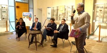 “Gli Abruzzi e gli abruzzesi”: il vernissage della mostra sui quadri di Carlo d’Aloisio da Vasto