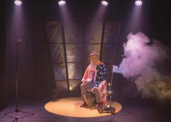 La stagione teatrale 2023 di Creativita si chiude con CoSmic