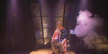 La stagione teatrale 2023 di Creativita si chiude con CoSmic