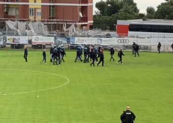 Disordini dopo Vastese-Termoli, due feriti. Polizia indaga su tifosi di entrambe le squadre