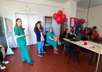 Tanti pancioni e le dottoresse del San Pio: donne al fianco delle donne nella Giornata dell’ostetrica