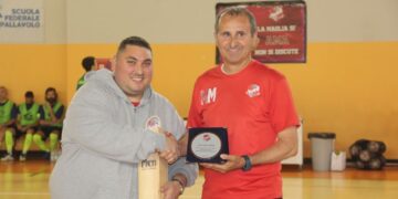 Il Futsal a Vasto compie 25 anni: premiato Marco Mileno