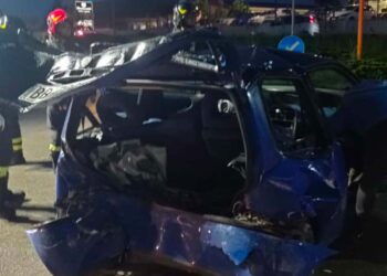 Tamponamento tra due auto sulla circonvallazione a Vasto, ferita una ragazza