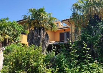 Legge sulla criminalità organizzata, confiscata villa. Sulla cassetta della posta il nome Casamonica