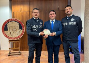 Carabinieri recuperano libro ottocentesco rubato a Casa Rossetti e messo in vendita online