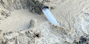 Frana a Roccaspinalveti lascia a secco 15 Comuni, arrivano le autobotti