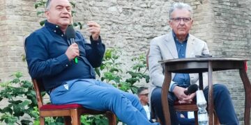 Gratteri a Vasto: «Infiltrazioni criminali in Abruzzo, attenti a dove fate la spesa»