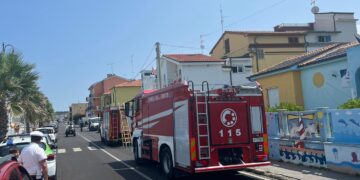 Corto circuito dei pannelli fotovoltaici, fiamme sulla scuola dell’infanzia di Fossacesia