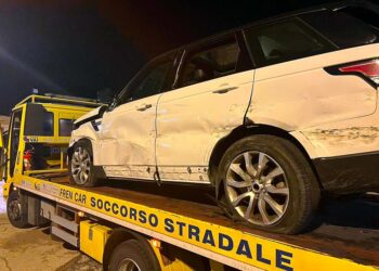 Incidente A14, il suv rubato poco prima a Vasto: «Ha sfondato la sbarra ed è fuggito contromano»