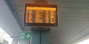 Guasto alla centrale elettrica di Ortona, treni in ritardo di oltre 2 ore