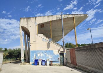 Un milione di euro per il “Bucci”: demolizione della tribuna e non solo. Via al restyling