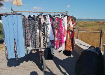 Controlli anti-abusivismo a San Salvo Marina: sequestrati centinaia di articoli