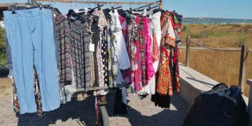 Controlli anti-abusivismo a San Salvo Marina: sequestrati centinaia di articoli