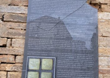 Vandalizzata la targa in memoria di Tito e della famiglia Grauer