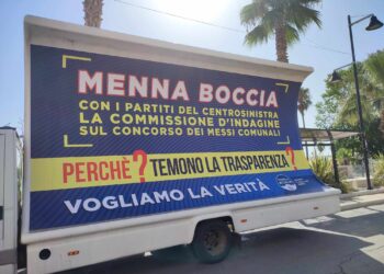 FdI, manifesto contro Menna: «Vogliamo la verità sul concorso»