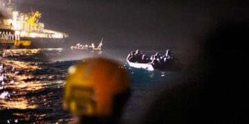 La nave Humanity 1 in viaggio verso Ortona. Ong contro l’assegnazione di porti lontani