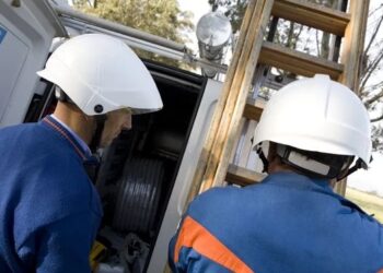 Black out, Menna: «Causati da caldo e sovraccarichi, ho sollecitato l’Enel per una centrale unica»