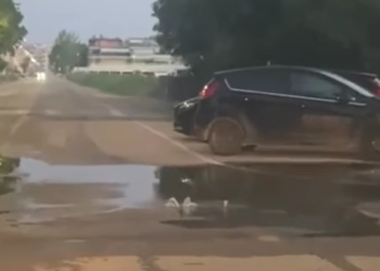 Tubo lesionato, rubinetti a secco in un quartiere di San Salvo Marina