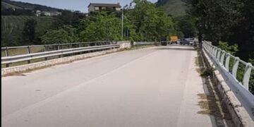 Riaperto al traffico veicolare leggero il ponte Aventino
