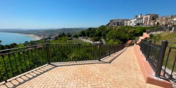 Il 14 luglio l’inaugurazione della scalinata di accesso al parco Muro delle Lame