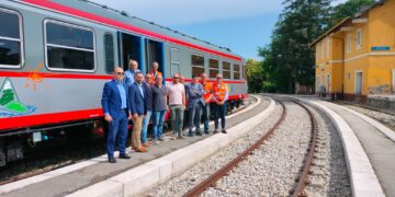 I sindaci del territorio a bordo del treno d’ispezione della Tua