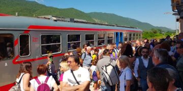 Dalla Costa dei Trabocchi al Parco Sirente Velino: primo viaggio per il nuovo treno turistico