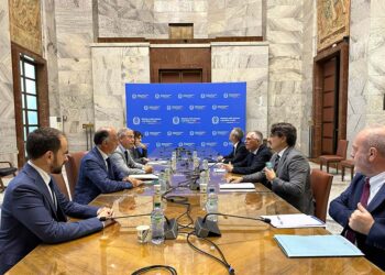 Vertice Urso-Tavares (Stellantis): «Un “accordo di transizione” per tutelare la produzione italiana»