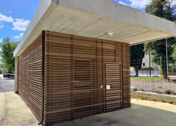 Bagni chiusi sulla Via Verde, FdI: «Menna non ha visione strategica. Apriteli per Ferragosto»