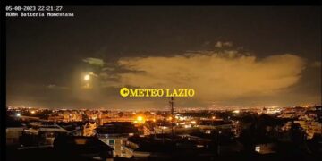 Bolide luminoso solca il cielo, Rete Prisma: «Massa tra 30 e 70 kg, comparso sopra Sepino»