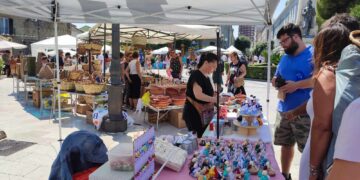Le campanelle di San Rocco colorano piazza Rossetti: una tradizione da oltre mezzo secolo