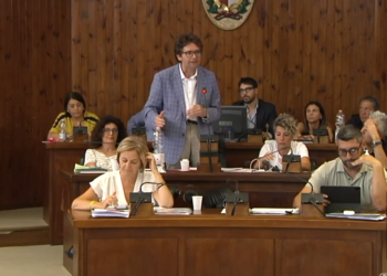 Consiglio comunale, scontro su zona industriale e terminal bus