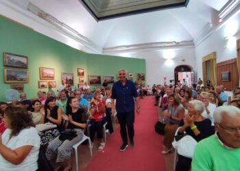 De Giovanni a Vasto annuncia il prossimo libro: “Soledad”, torna il commissario Ricciardi