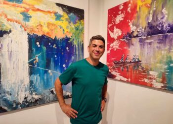 La mostra di Saverio Pantaleo col quadro che Sgarbi definisce «un ambiente magico»