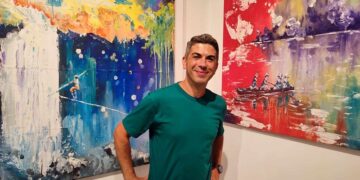 La mostra di Saverio Pantaleo col quadro che Sgarbi definisce «un ambiente magico»