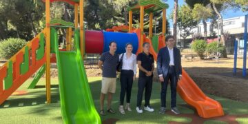 Riqualificata e riaperta al pubblico l’area giochi della villa comunale di Vasto