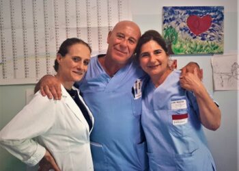 Francesco Pasquini va in pensione dopo quarantatrè anni di servizio al “Renzetti”