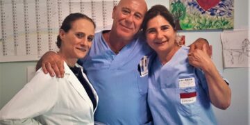 Francesco Pasquini va in pensione dopo quarantatrè anni di servizio al “Renzetti”