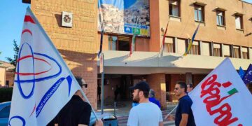 Il Csa convoca nuova assemblea della polizia locale durante il concerto di Irene Grandi, è scontro