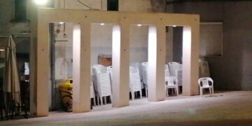 «I colonnati della piazza di Cupello andrebbero rimossi per dare dignità al contesto architettonico»