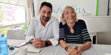 Dentro il centrodestra, fuori dai partiti: ecco Vasto popolare e liberale. Con un occhio alle regionali