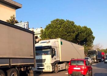 Traffico pesante sulla SS 16, Di Giuseppantonio chiede incontro a Regione, Anas e Autostrade