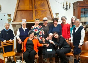 Ex allieve scuola “Figlie della Croce” ritrovano Suor Anita dopo oltre 50 anni