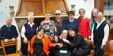 Ex allieve scuola “Figlie della Croce” ritrovano Suor Anita dopo oltre 50 anni